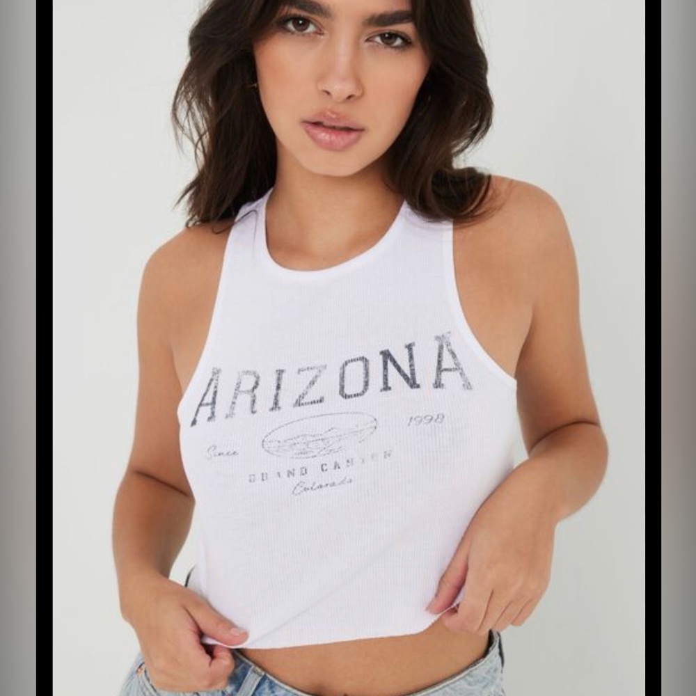 Garage Arizona Ribbed Crop Tank Top - Size M